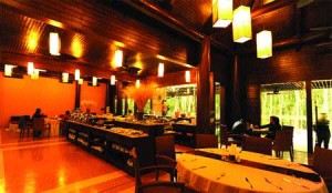 Photo by http://vietnamnews.vn/sunday/restaurant-review/253898/resort-restaurant-goes-green-with-chayote.html