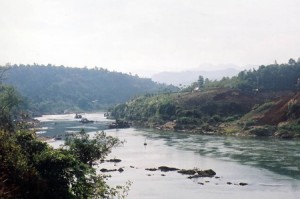 Image by http://vietnamnews.vn/travel/272237/northwest-river-captivates-intrepid-explorers.html